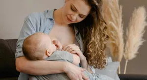 Agosto Dourado: as dúvidas que toda mãe tem e ninguém explica direito