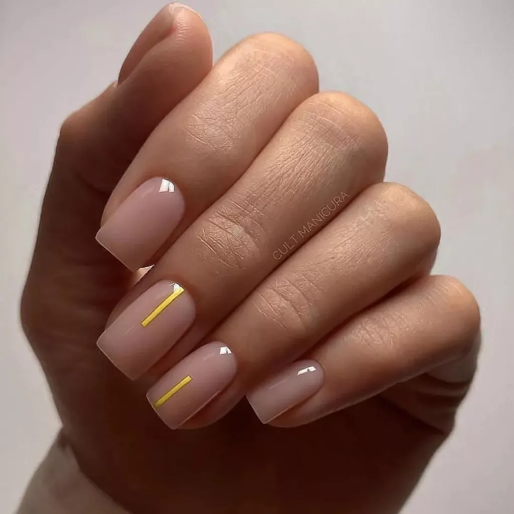 ideias de unhas quadradas bem clarinhas 