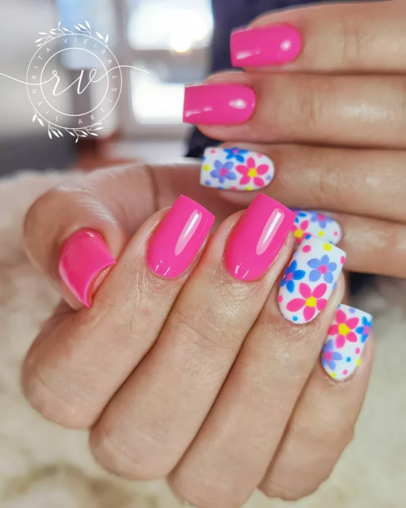 Unhas Bonitas na Primavera - unha rosa com flores