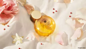 Far Away Shine: Avon traz brilho e sofisticação em nova fragrância inspirada no sul da França