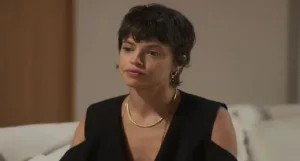 O corte de cabelo de Agatha Moreira: como adotar o visual curto e despojado de Luma