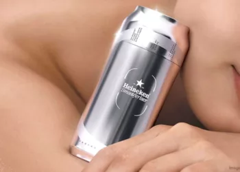 Heineken Smootherizer - Heineken lança hidratante com aroma de cerveja e conquista espaço no nécessaire dos jovens