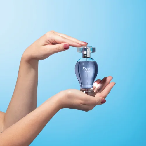 free hugs - Perfumes perfeitos para usar após o banho: aromas que prolongam a sensação de cuidado e bem-estar