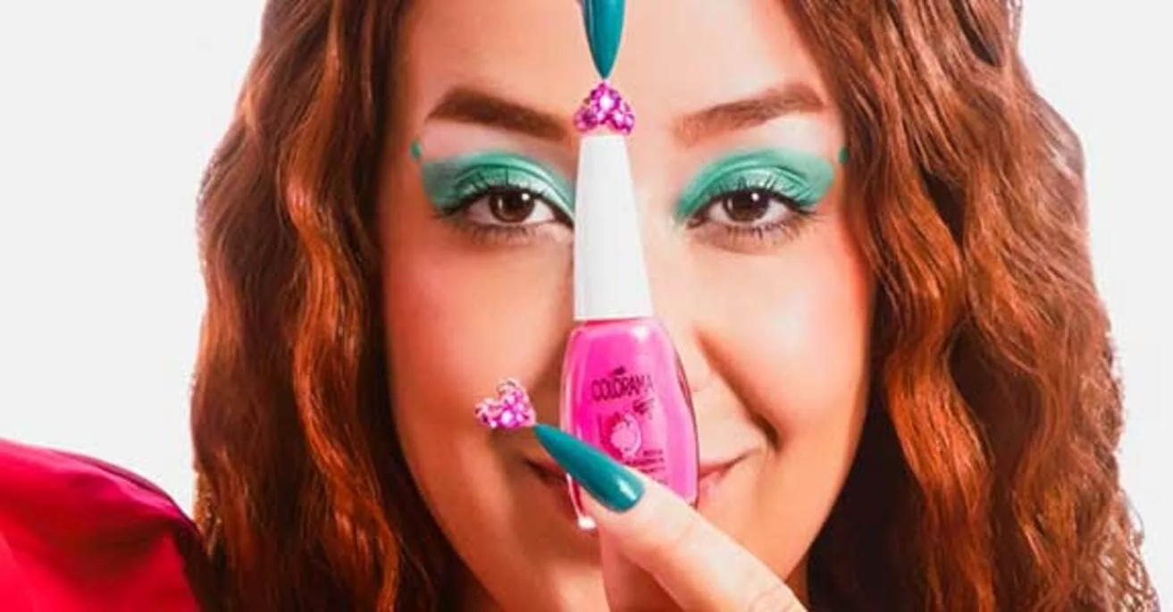 Camila pudim colorama