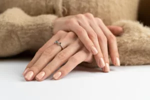 Unhas de cada signo: descubra qual esmalte revela sua essência astrológica
