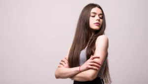 Cabelos longos em alta: 5 cortes e cuidados para manter o visual poderoso