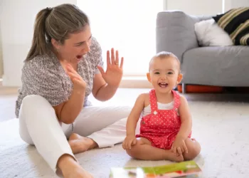 bebe fala 1 - Primeiras palavrinhas: como incentivar seu bebê a falar com mais confiança e segurança