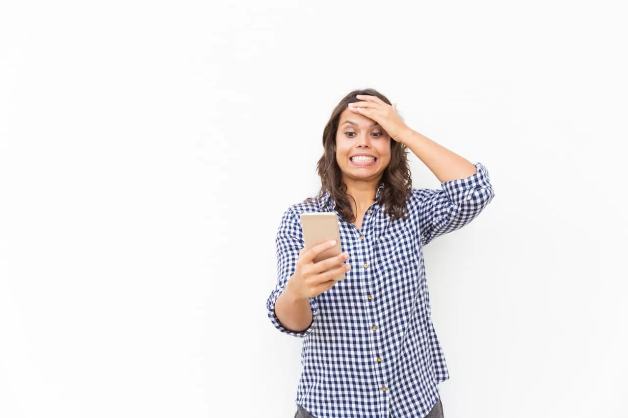 estudo cel - As propagandas estão passando do limite? Brasileiros revelam o que mais irrita na publicidade