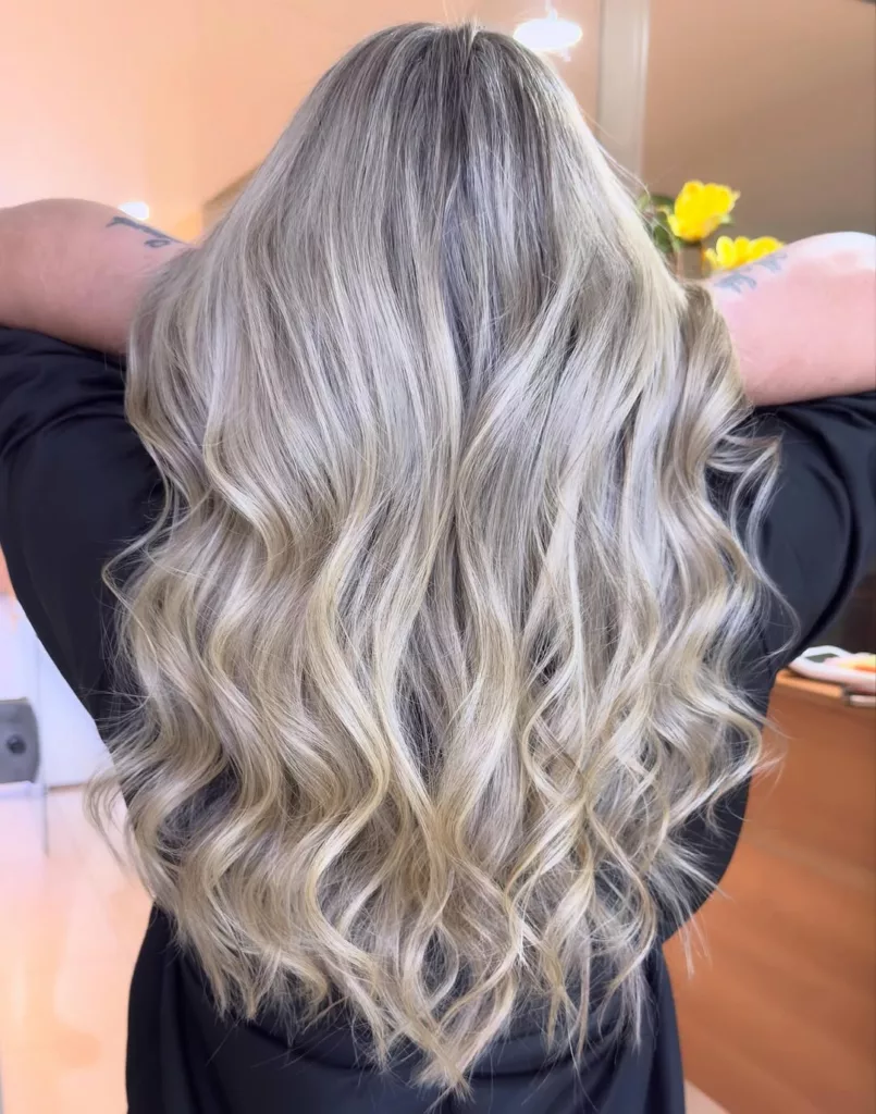 loiro perola 2 - Loiro pérola: o cabelo do momento que combina com todas as estações