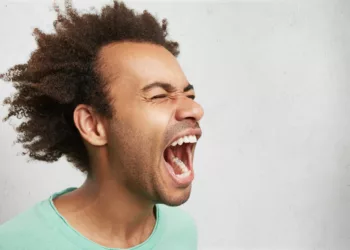 raiva - Raiva não é vilã: psicólogo alerta para os riscos de ignorar essa emoção