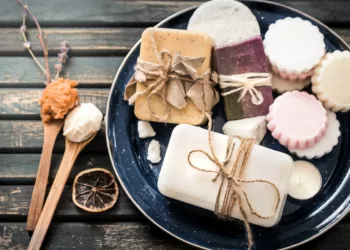 sabonete artesanal - Nova regra libera a criação de cosméticos artesanais sem registro prévio