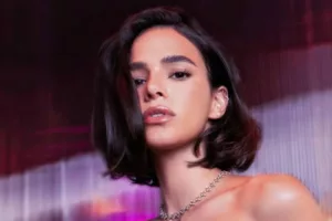 Bruna Marquezine estreia como espiã em campanha da Eudora Make Forever