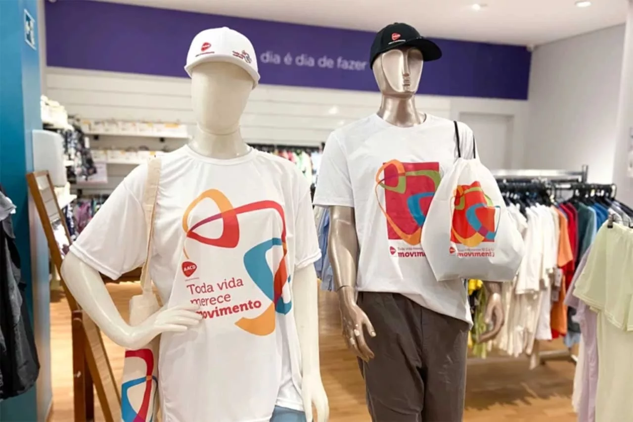 AACD Produtos sociais Credito Divulgacao 1024x682 1 - AACD lança linha de produtos sociais para celebrar seus 75 anos com propósito e estilo