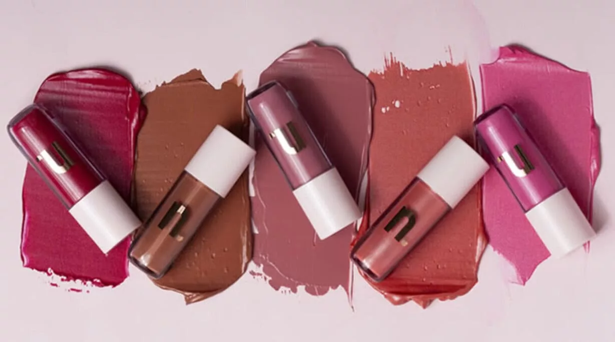 NinaMakeup2 - Blush líquido Nina Makeup Western: cor, glow e personalidade em um só produto