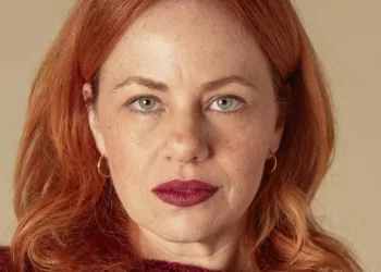 Foto: Reprodução/Instagram: karineteles