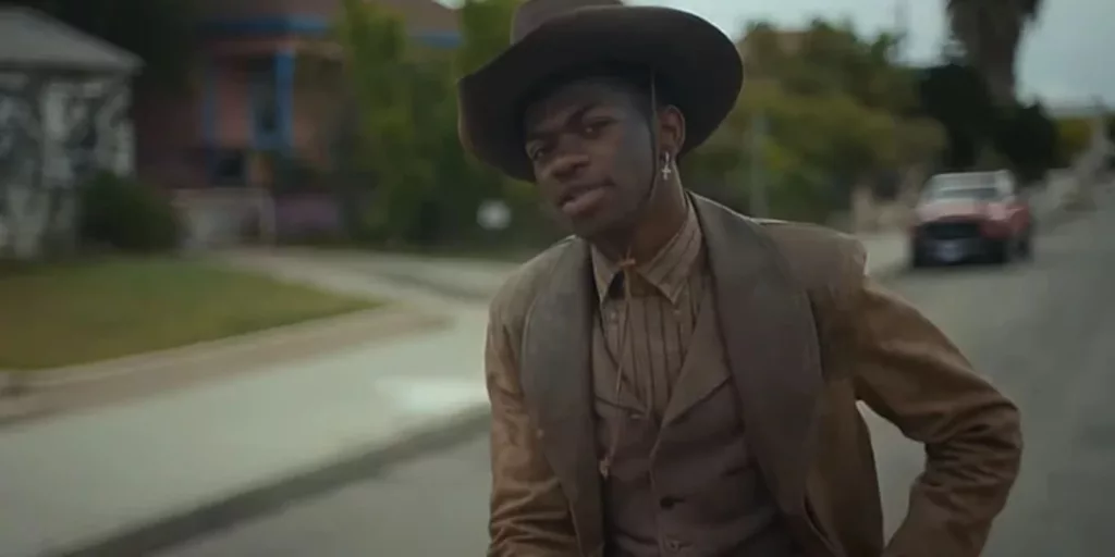 lil - Lil Nas X é hospitalizado após incidente em Los Angeles