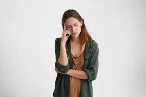 Tédio faz bem? Descubra por que o cérebro precisa de momentos de pausa