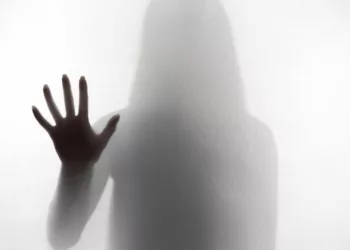 violencia mulher - Agosto Lilás no Brasil: mais que uma campanha, um grito por justiça e segurança