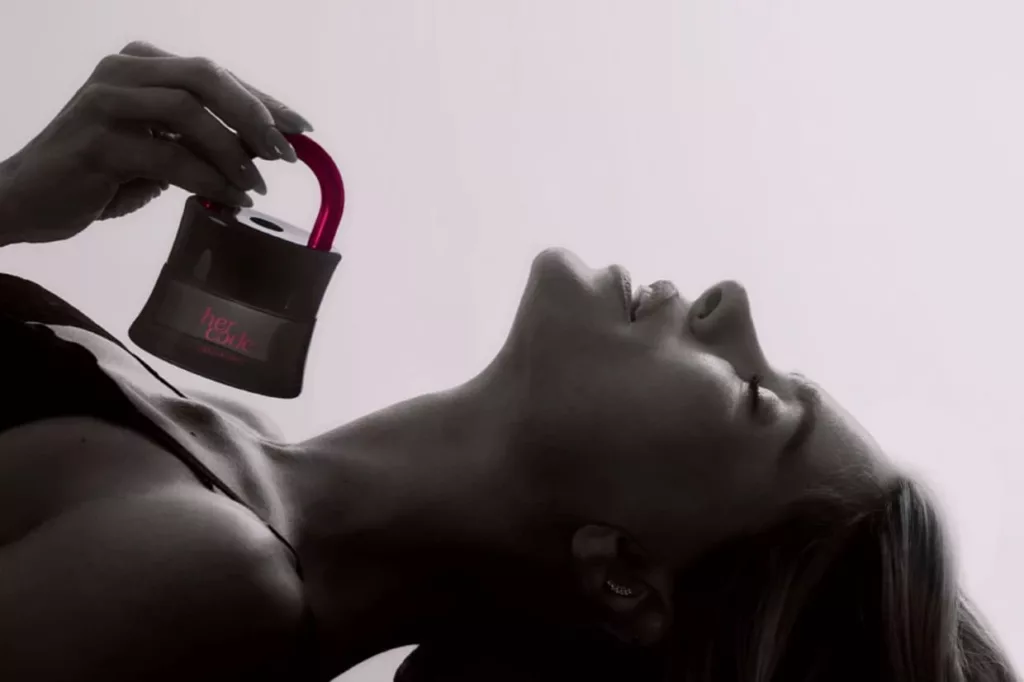 O Boticario Dia do Sexo 1024x682 1 - Perfume do Boticário traduz emoções em fragrância e inaugura nova era sensorial