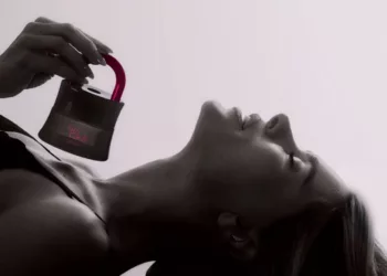 O Boticario Dia do Sexo 1024x682 1 - Carolina Dieckmann estrela campanha de O Boticário sobre prazer e liberdade feminina