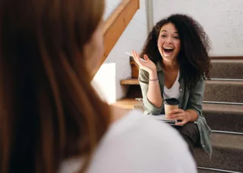 falando - Por que algumas pessoas interrompem tanto os outros?