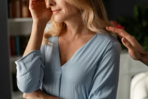 Menopausa em foco: Fiocruz lança curso gratuito e impulsiona mudança na saúde da mulher