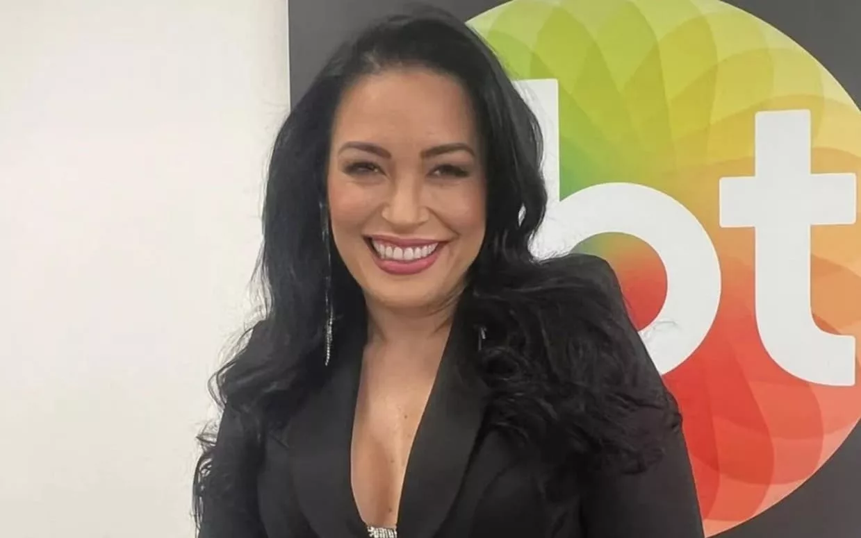 milene pavoro rep - Milene Pavorô é promovida e assume comando de novo reality no SBT