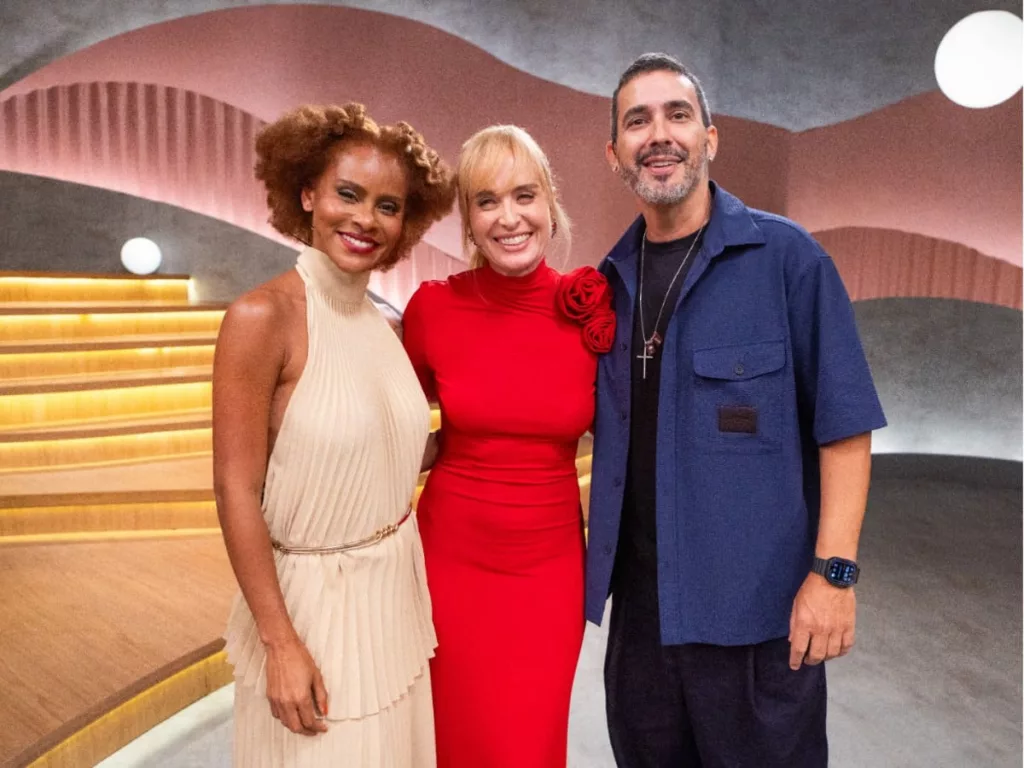 8Mbn9lLF Backup capa 1 foto - Angélica estreia programa noturno no GNT com André Marques e Aline Wirley