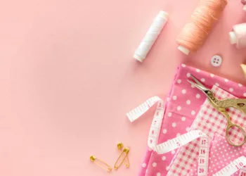 costura cp - Costura é o novo autocuidado: hobby ganha força entre jovens cansados da vida online