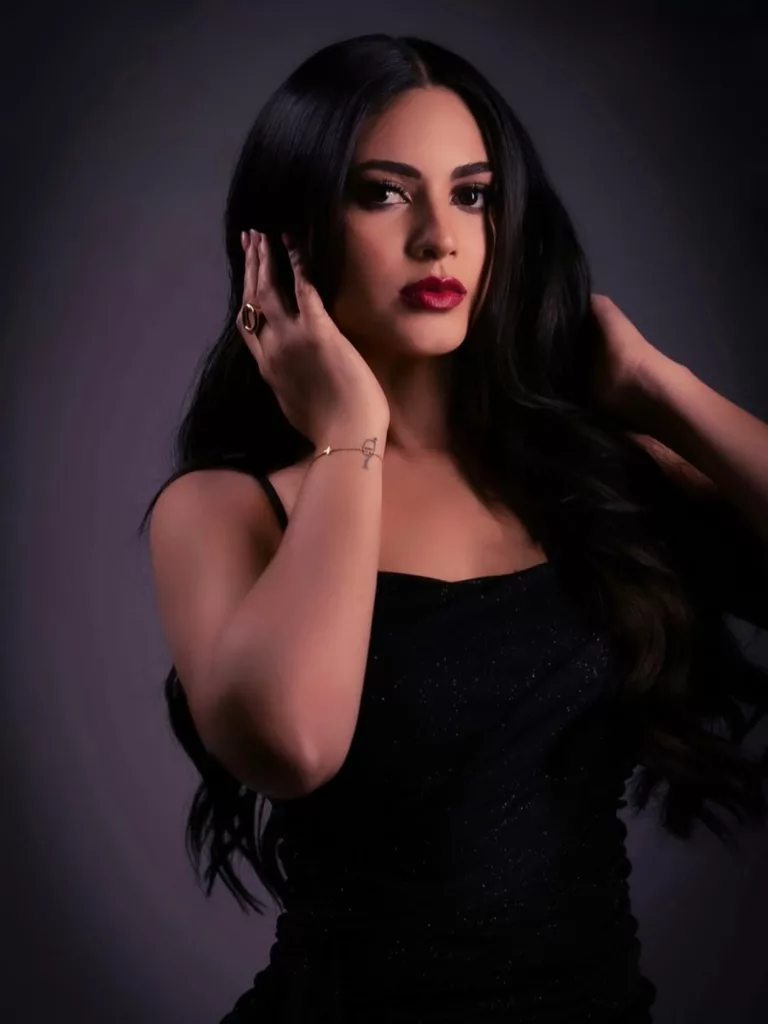 dark glam 3 - O guia definitivo do dark glam: passo a passo para um visual impactante