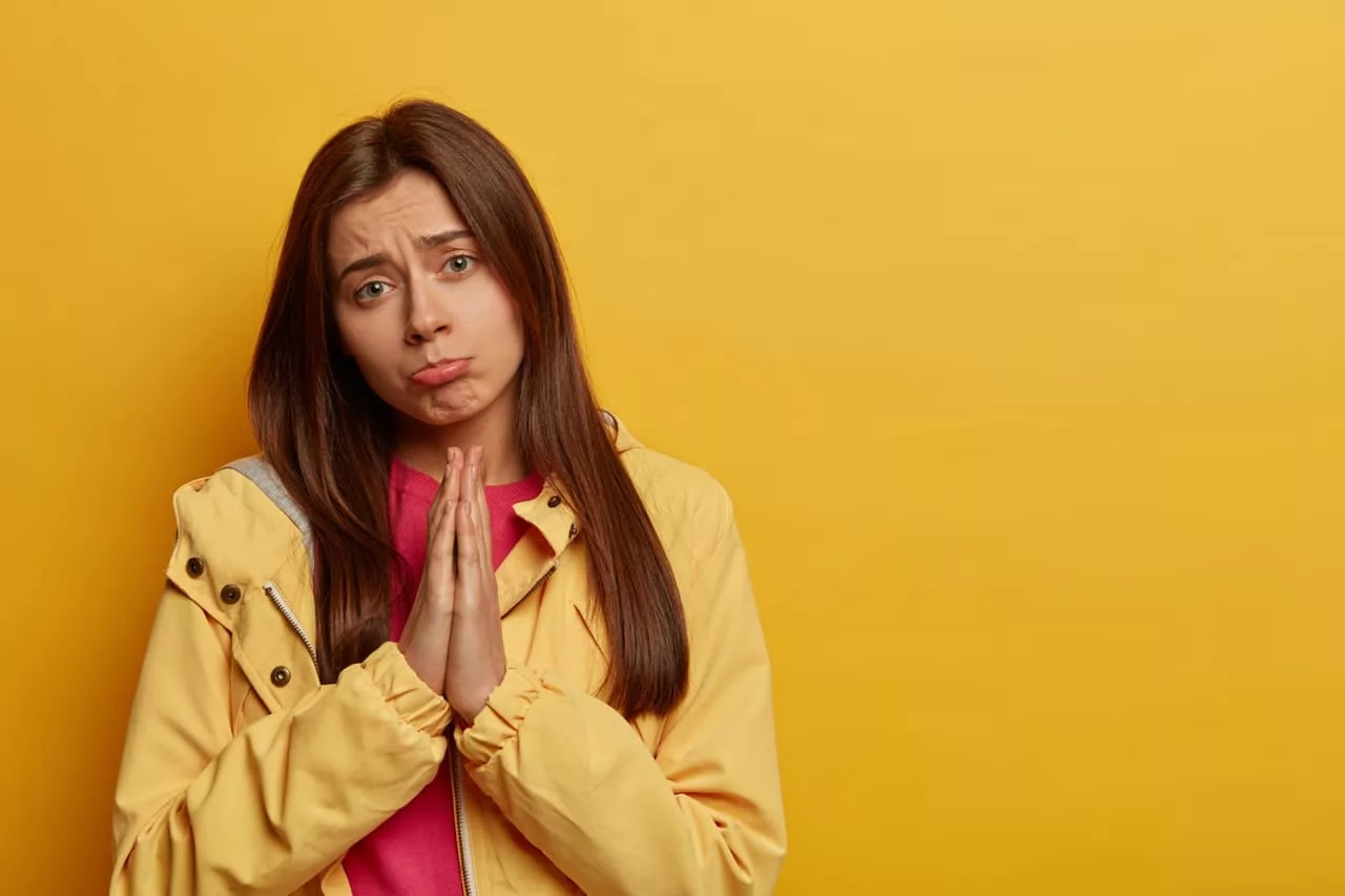 desculpas - Pessoas emocionalmente inteligentes trocam o “sinto muito” por uma palavra mais poderosa