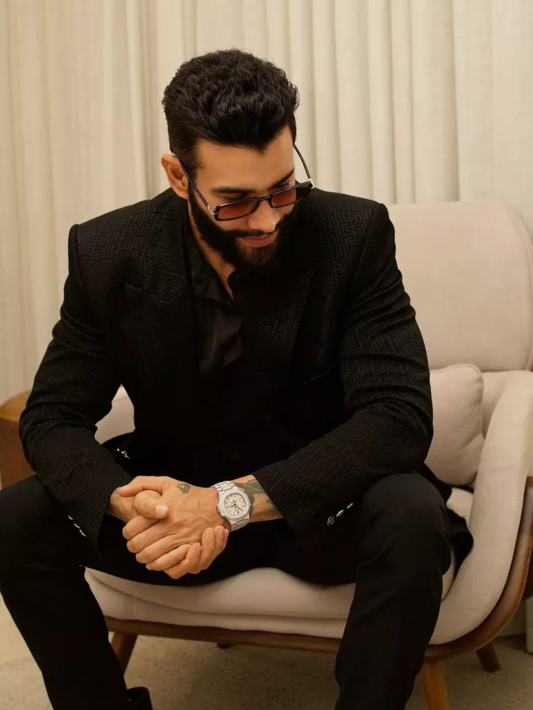 gus rel - Gusttavo Lima ostenta relógio de diamantes avaliado em R$ 2,8 milhões