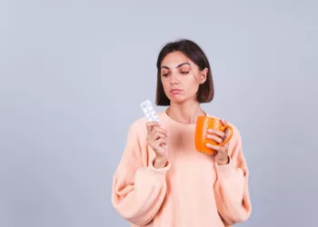 mulher remedio - Fórum de Mulheres na Saúde: nova força para garantir direitos e cuidado no SUS