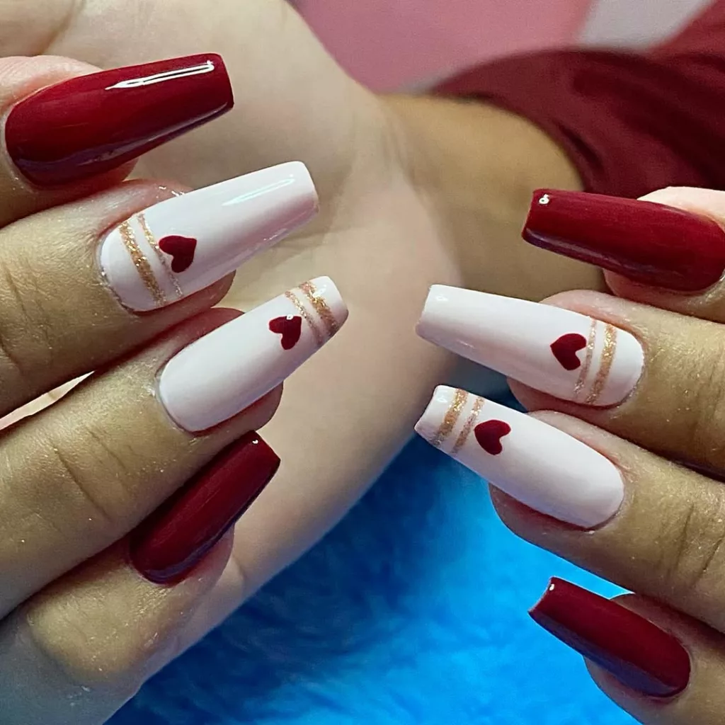 unha gel delicada 5 - Unhas de gel delicadas: ideias irresistíveis para quem ama elegância com um toque de brilho