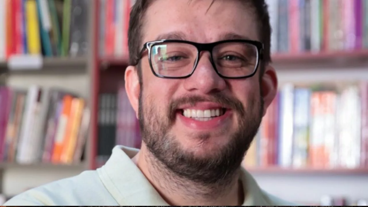 a9018d6afc0120a3d912a7d9c5a70bcc - “Ainda há amanhãs nos nossos ontens” vence concurso literário e emociona o público