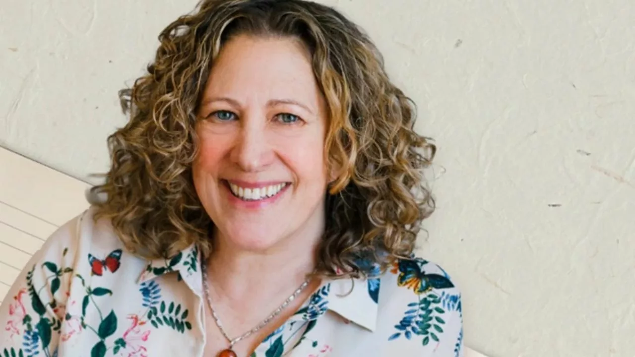 efgerfgh - Depois do divórcio, escritora redescobriu o prazer em festas, clubes e entre mulheres