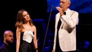 Sandy escolhe macacão de R$ 4.250 para cantar com Bocelli em SP