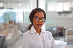 2ª edição do Prêmio Dermatologia + Inclusiva destaca pesquisas para peles negras, indígenas e transgêneras