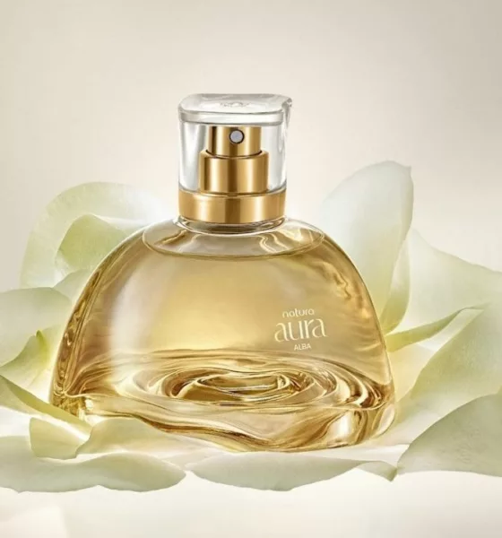 Natura Aura Alba e o melhor perfume feminino do brasil - Você já sentiu o perfume que conquistou o Brasil inteiro? Ele foi eleito o melhor de 2025