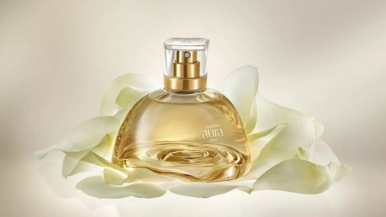 Natura Aura Alba e o melhor perfume feminino do brasil - Você já sentiu o perfume que conquistou o Brasil inteiro? Ele foi eleito o melhor de 2025