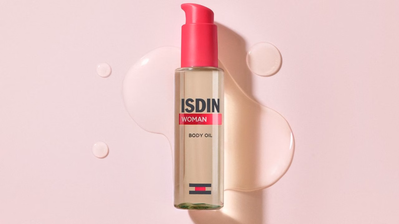 isdin oleo corporal 2048x1518 1 - ISDIN lança óleo corporal com 92% de ingredientes naturais e foco nas fases da vida feminina
