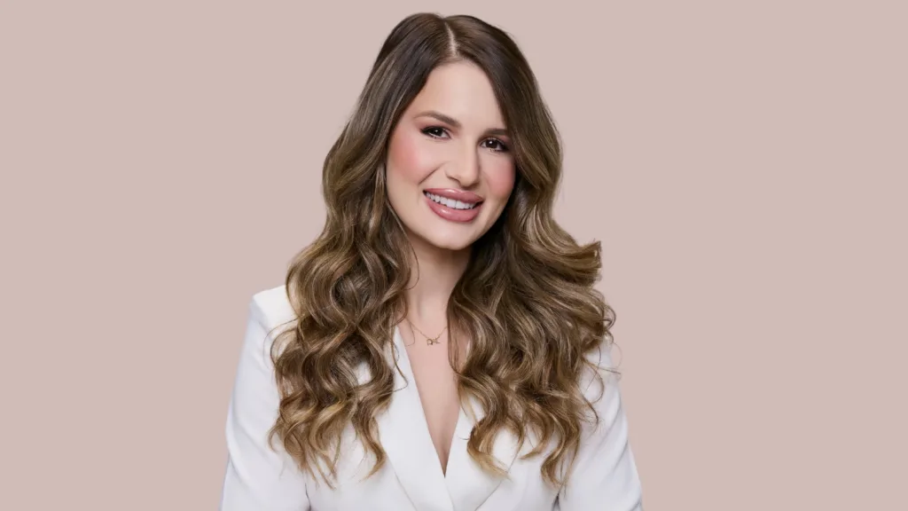 e126a1f4 e311 479c a507 0da34be8de55 - O sucesso da Rigolim Hair and Co: como Letícia Rigolim conquistou o mercado profissional