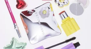 Marc Jacobs Beauty ressurge no mercado e traz de volta aquela maquiagem que todo mundo amava