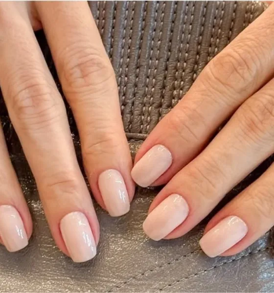 soap nails 1 - Soap Nails: a tendência das unhas que parecem sempre limpas e todo mundo está querendo copiar