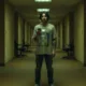 comportamento corredor - O Terror Silencioso das Backrooms Tomou Conta da Geração Z (e Faz Todo Sentido)