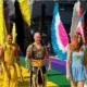 parada lgbt - A Parada LGBT+ de SP completou 30 anos com alegria, celebridades e um aviso que todo eleitor precisa ouvir
