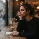 estou bem - "Estou bem" é a maior mentira que você conta todos os dias — e a psicologia já tem um nome pra isso