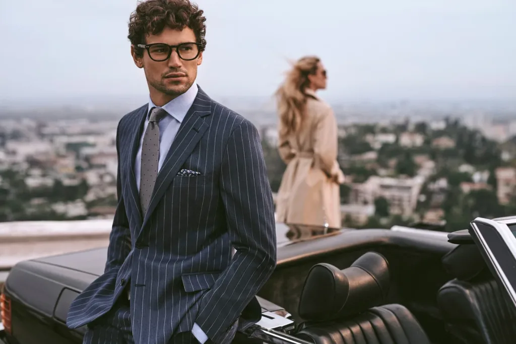 Brooks Brothers - Enquanto todo mundo ainda usa moletom no home office, o terno virou o item mais lucrativo da moda masculina