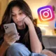 jovem redes sociais - Instagram e Facebook ganham regras inéditas para menores de idade: entenda o novo limite de uso e como isso afeta as contas dos adolescentes