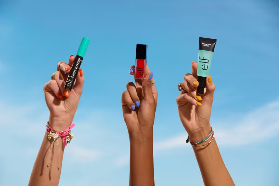 021026 elf larissa duiana group 3515 w3qc rgb - e.l.f. Cosmetics chega ao Brasil ainda este mês: saiba a data de lançamento e onde comprar os produtos com exclusividade